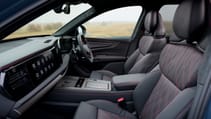 Audi Q7 front seats