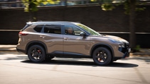 Nissan X-Trail profile