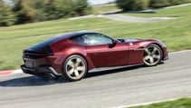 Ferrari 12Cilindri Manuale profile