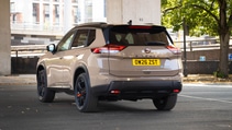 Nissan X-Trail rear