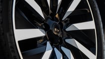 Range Rover Electric alloy wheel