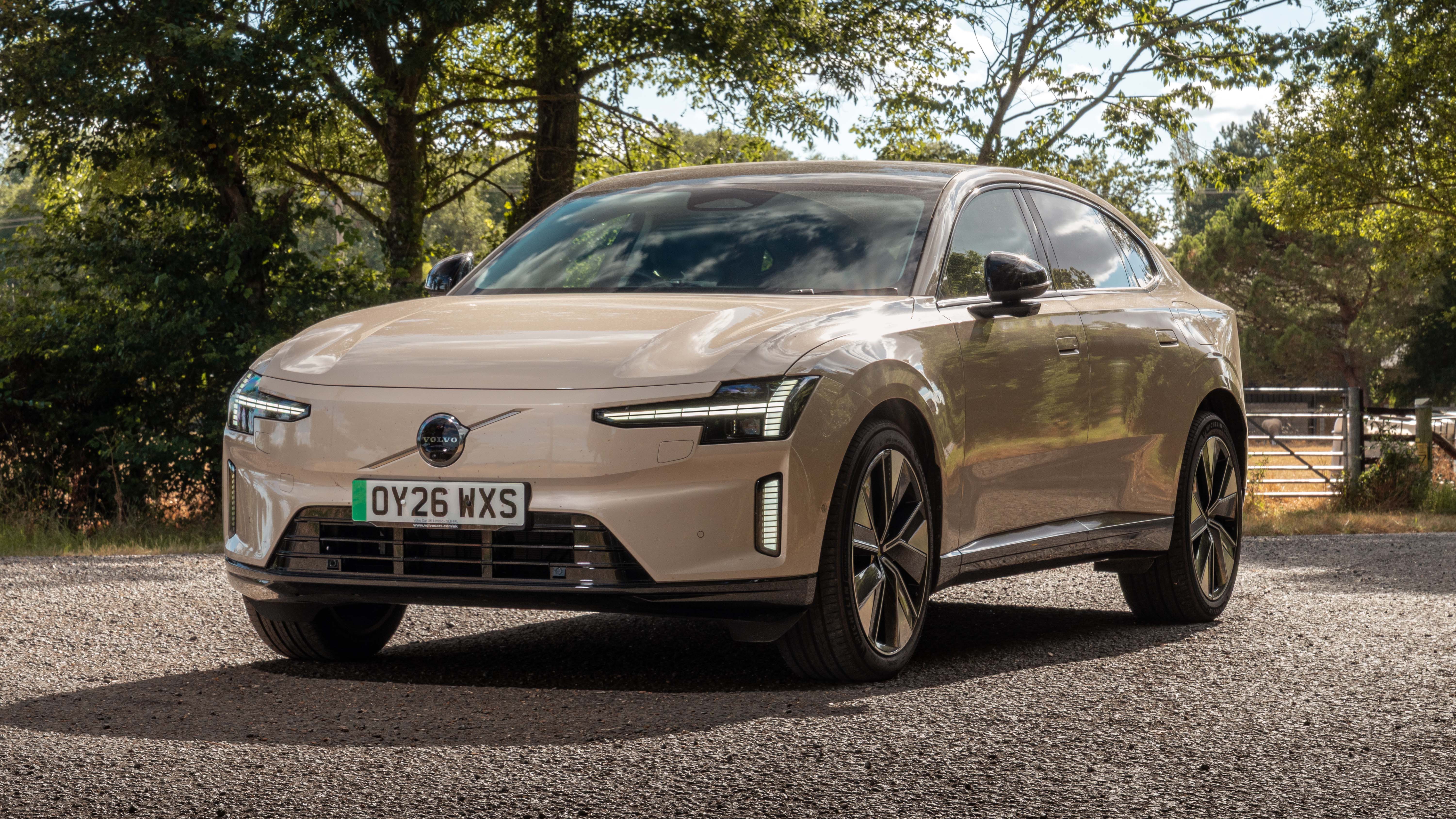 Volvo ES90