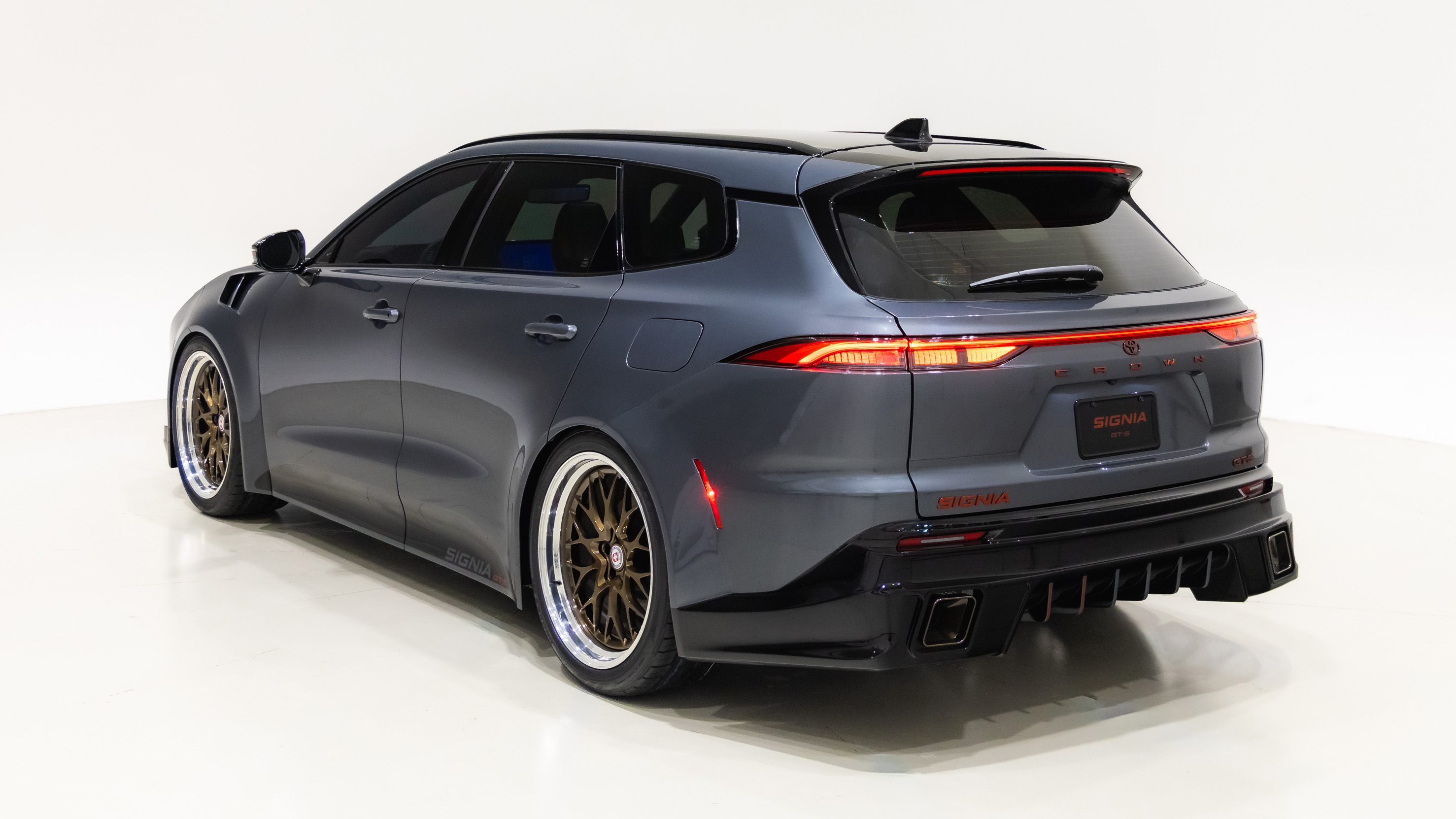Toyota Crown Signia GT-S Concept Top Gear