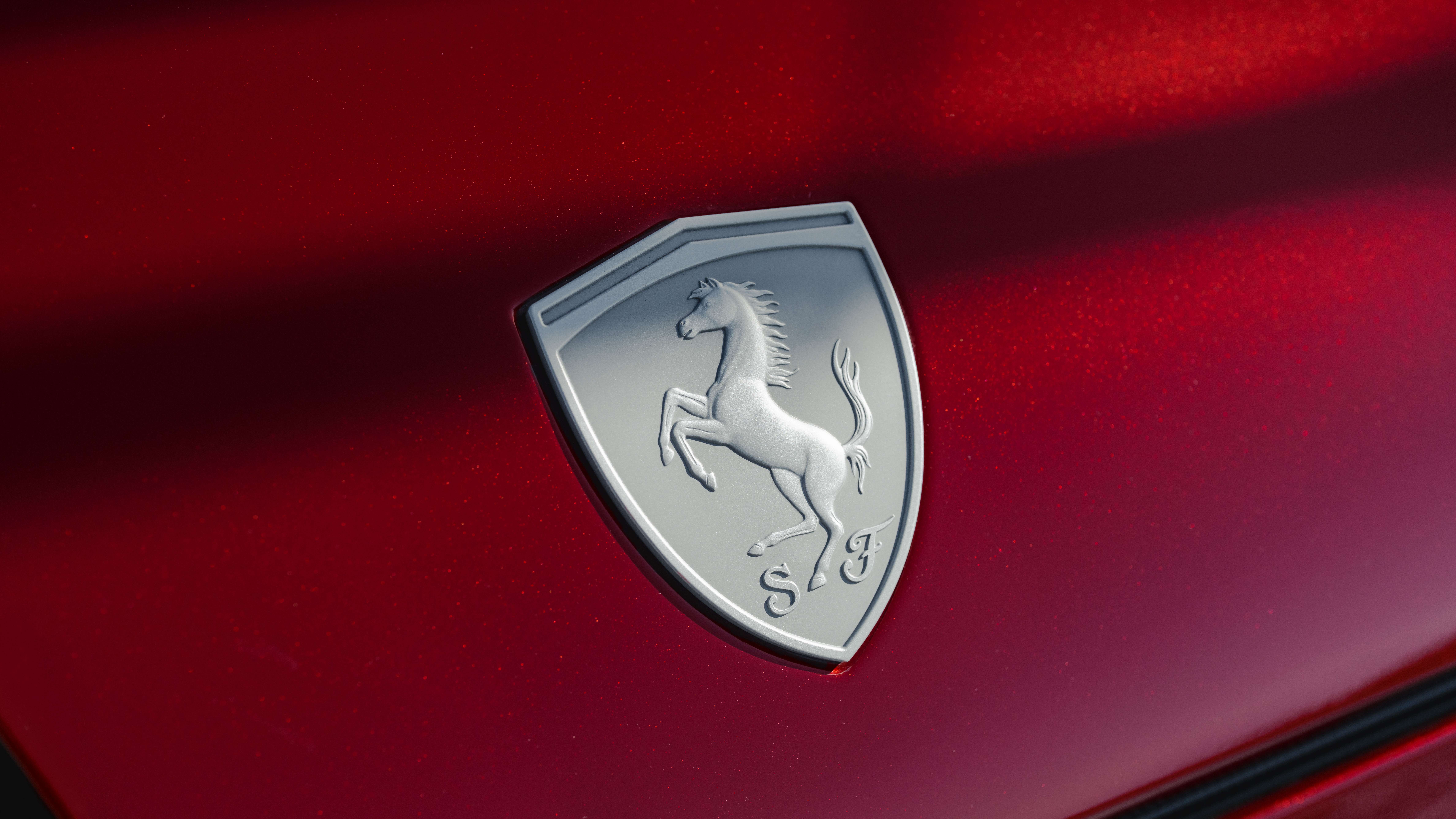 Ferrari 12Cilindri Manuale badge