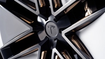 Tesla Roadster 2026