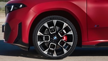 BMW iX4 revealed 2026
