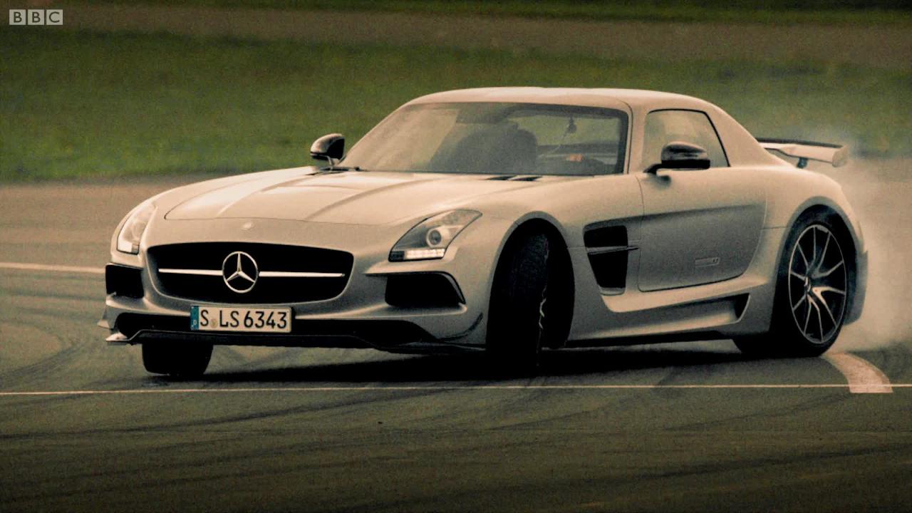 Sls Black Vs Sls Electric Part 1 2 Series 20 Episode 4 Top Gear