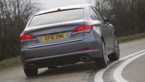 buyers_guide_-_hyundai_i40_2014_-_rear.jpg