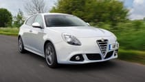 buyers_guide_-_alfa_romeo_guilietta_2014_-_front_quarter.jpg