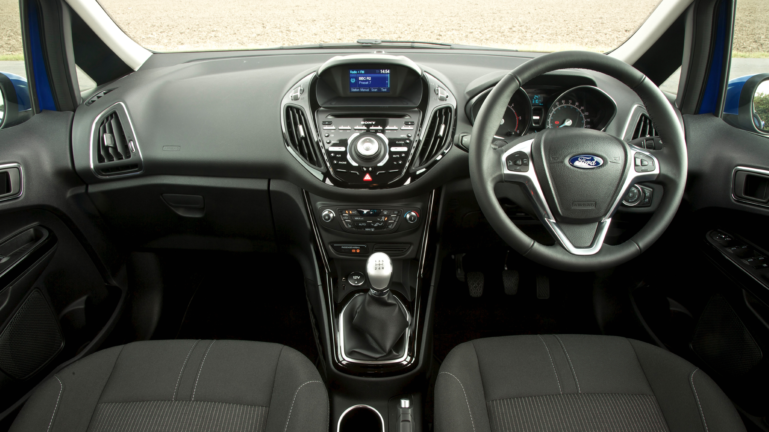 beest strijd Bewolkt Ford B-Max Review 2023 | Top Gear