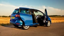 buyers_guide_-_ford_b-max_2014_-_rear_quarter.jpg