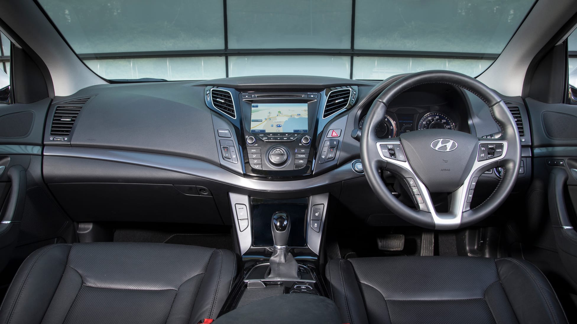 Hyundai i40 Tourer Review 2024 Top Gear