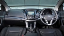 buyers_guide_-_hyundai_i40_tourer_2014_-_interior.jpg