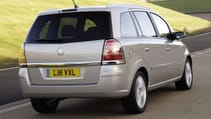 buyers_guide_-_vauxhall_zafira_2014_-_rear_quarter.jpg