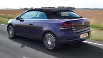 buyers_guide_-_vw_golf_cabriolet_2014_-_rear_quarter.jpg