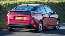 2016-toyota-prius-exterior-dynamic-14.jpg
