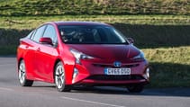 2016-toyota-prius-exterior-dynamic-5.jpg