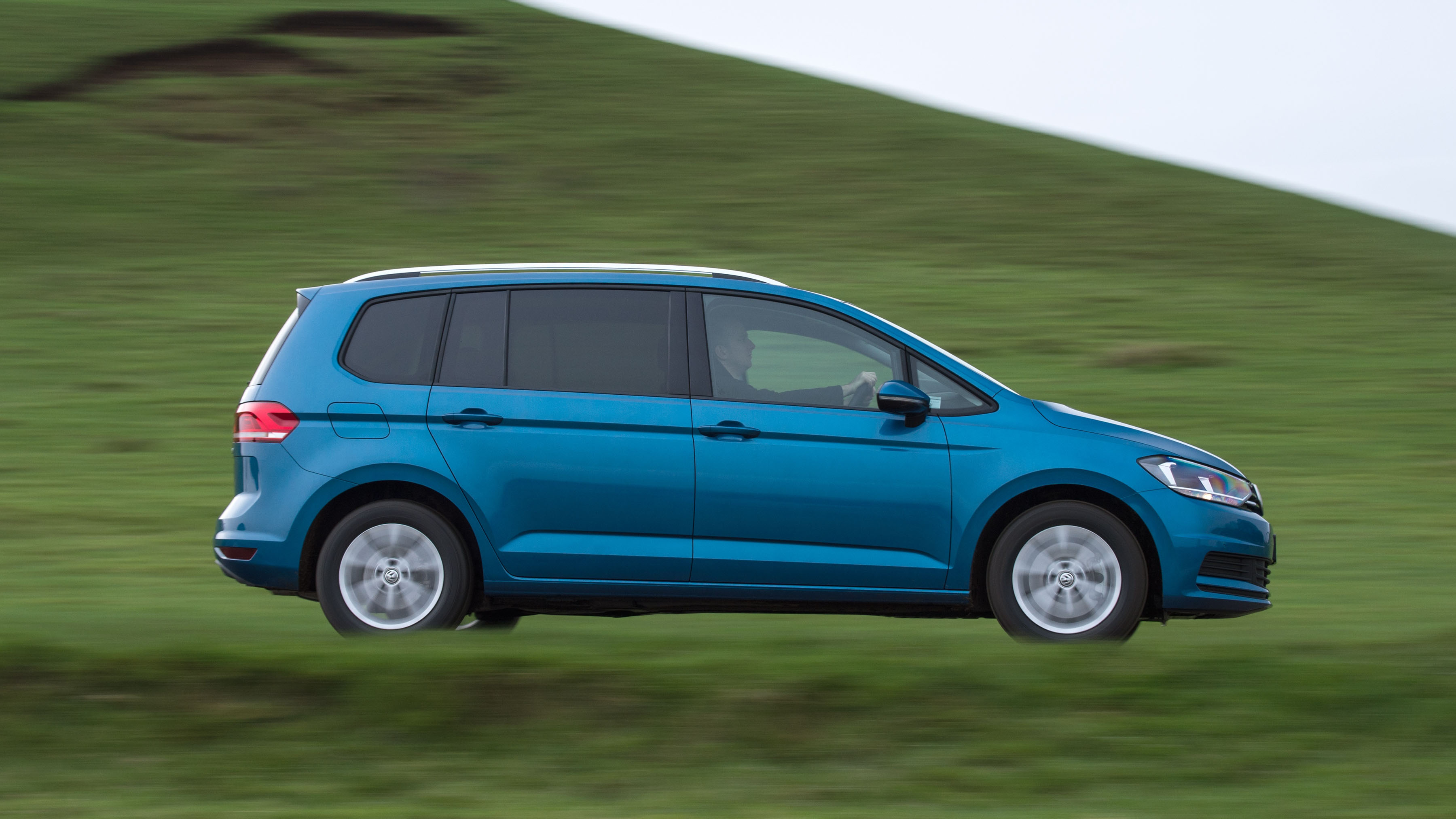 Volkswagen Touran review 2024