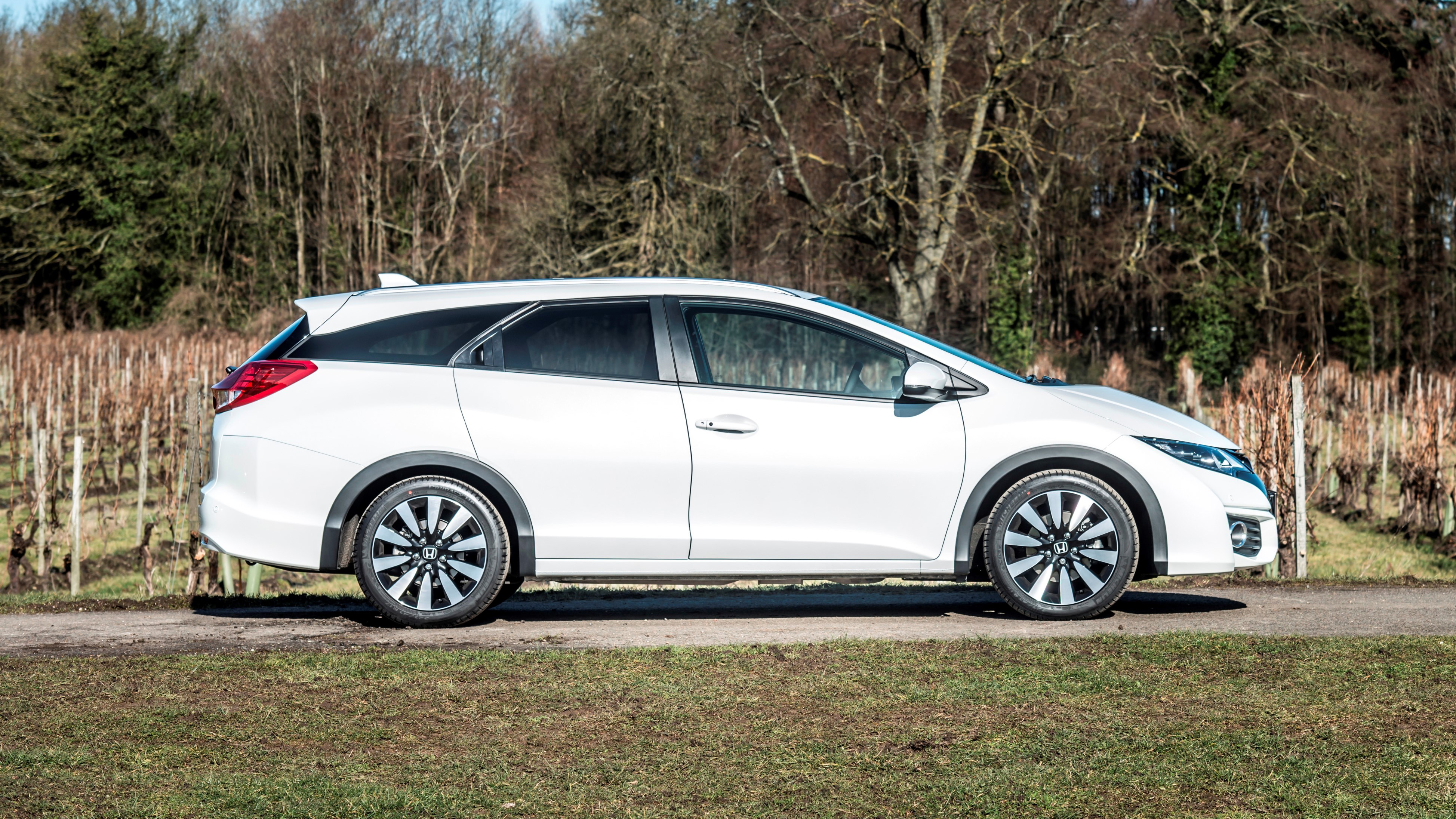 Honda Civic Tourer Review (2017) Top Gear