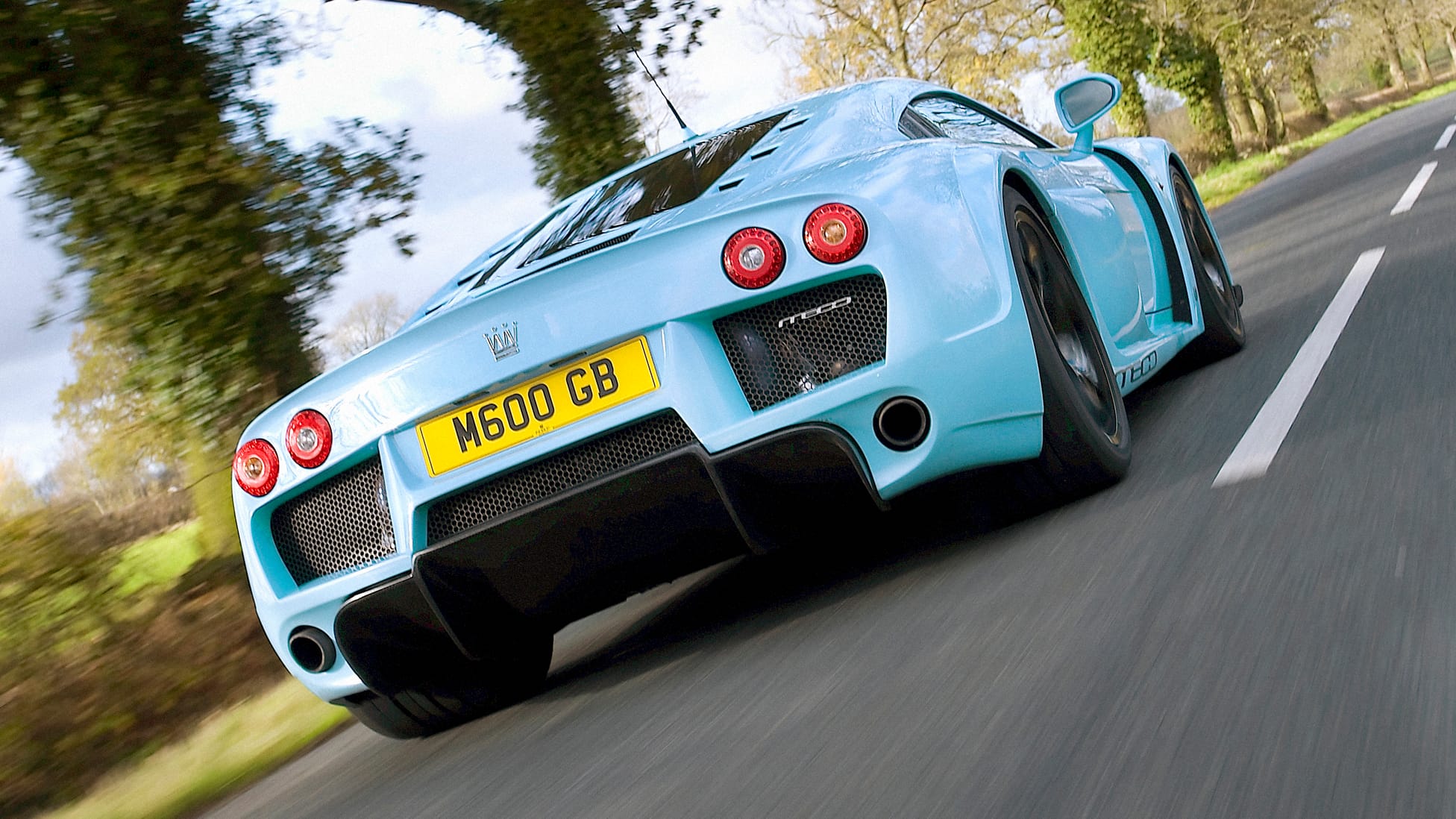 Noble m600