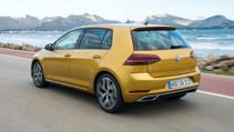 1325457_new_volkswagen_golf_2017_5.jpg