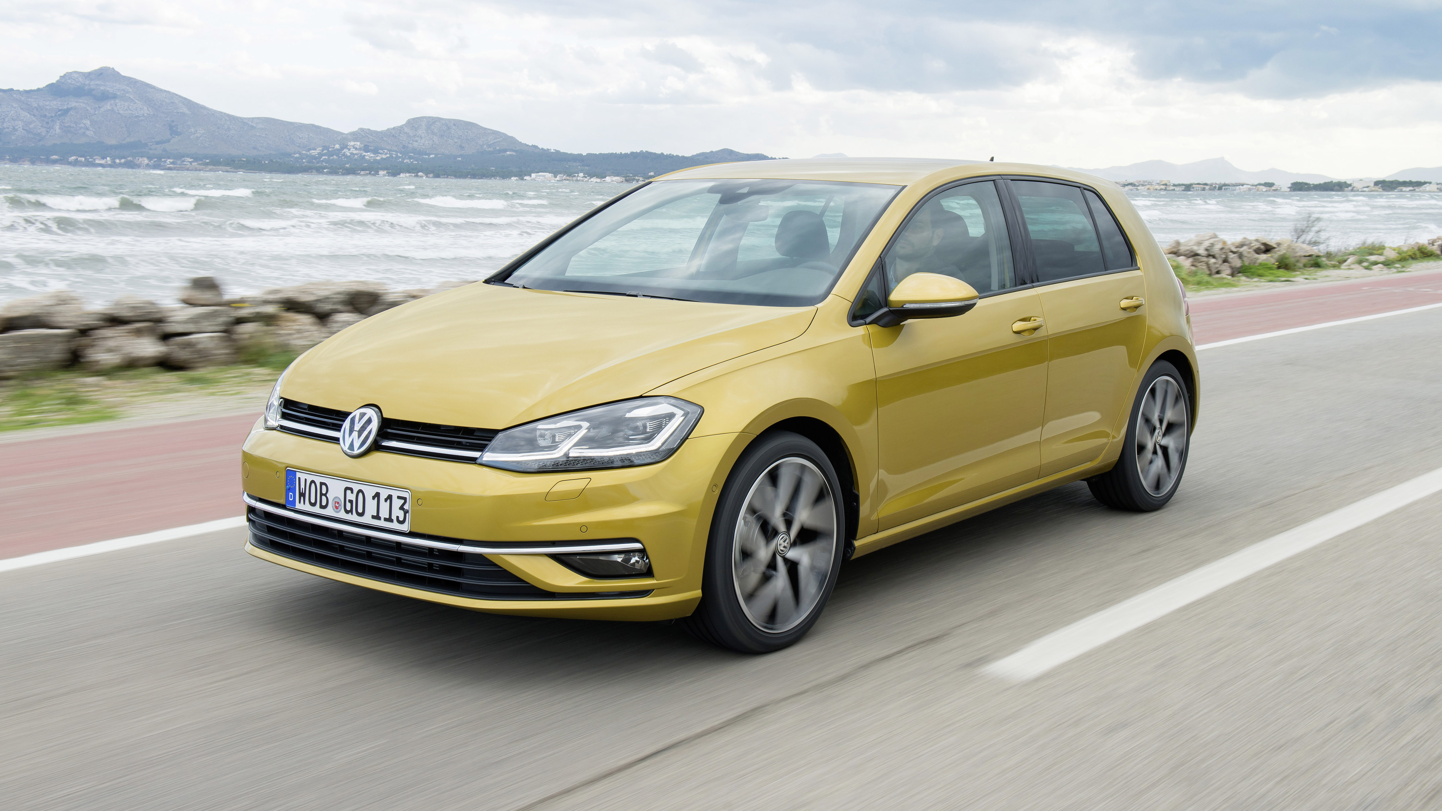 Volkswagen Golf (Mk7) Review 2024