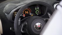 1417770_mclaren_570s_spider_drive-0043.jpg