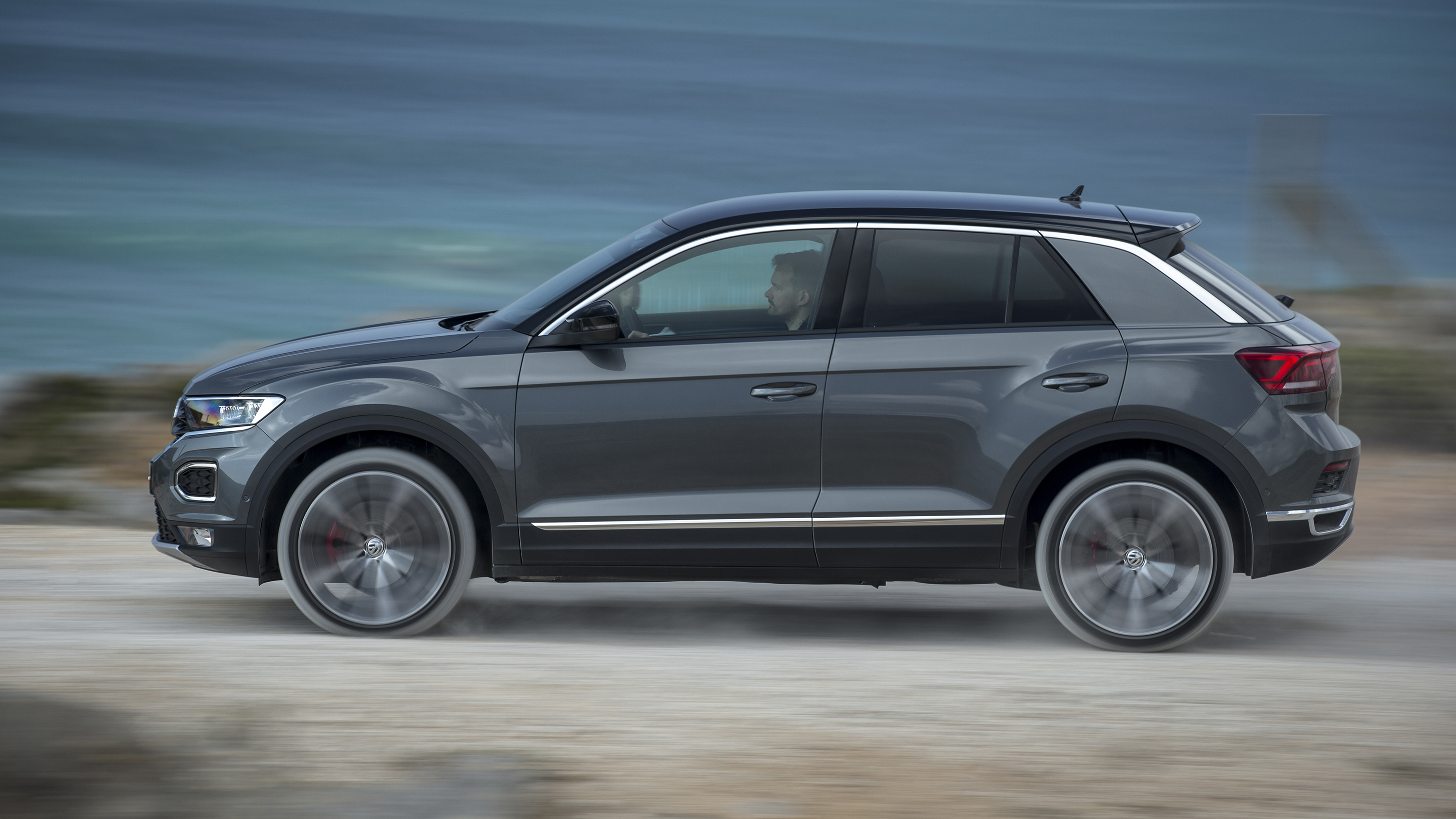 Gris Urano: The Unexpected Reason Everyone Wants A Vw T Roc. - 3juins4