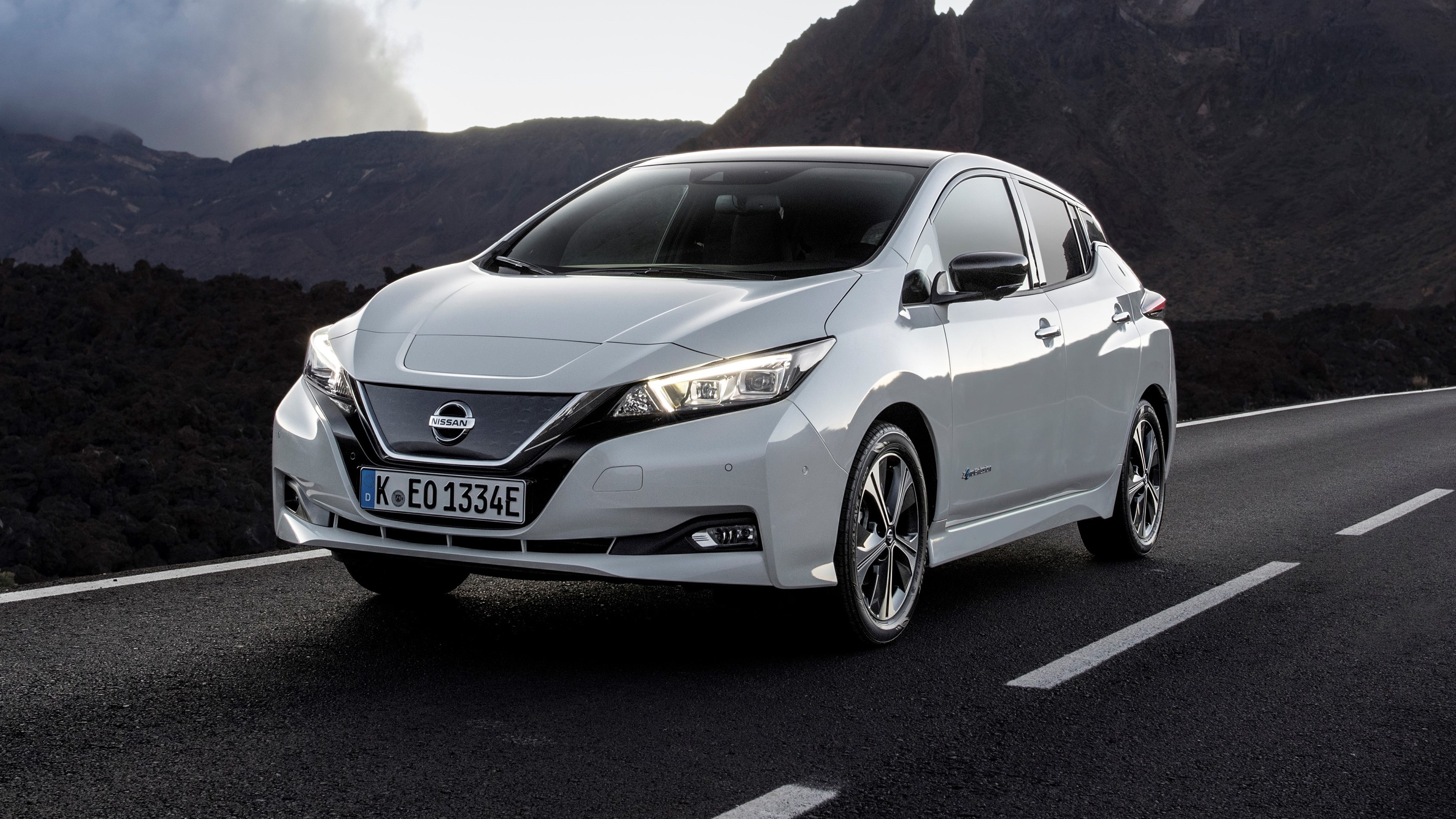 Nissan Leaf Review 2021 Top Gear