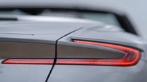 aston_martin_volante_v8_db11_ald_8833.jpg