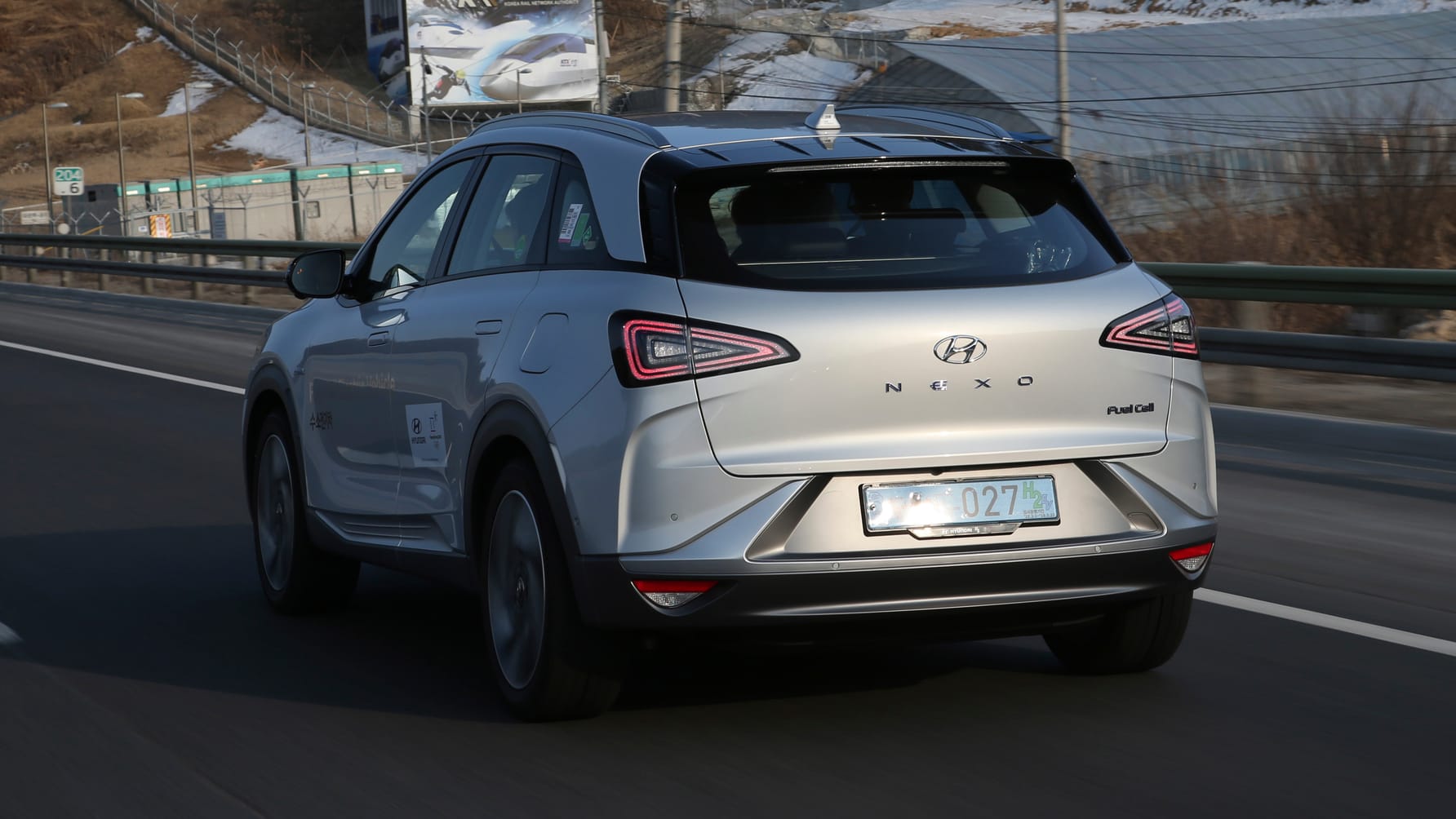 Hyundai Nexo Review 2026 | Top Gear