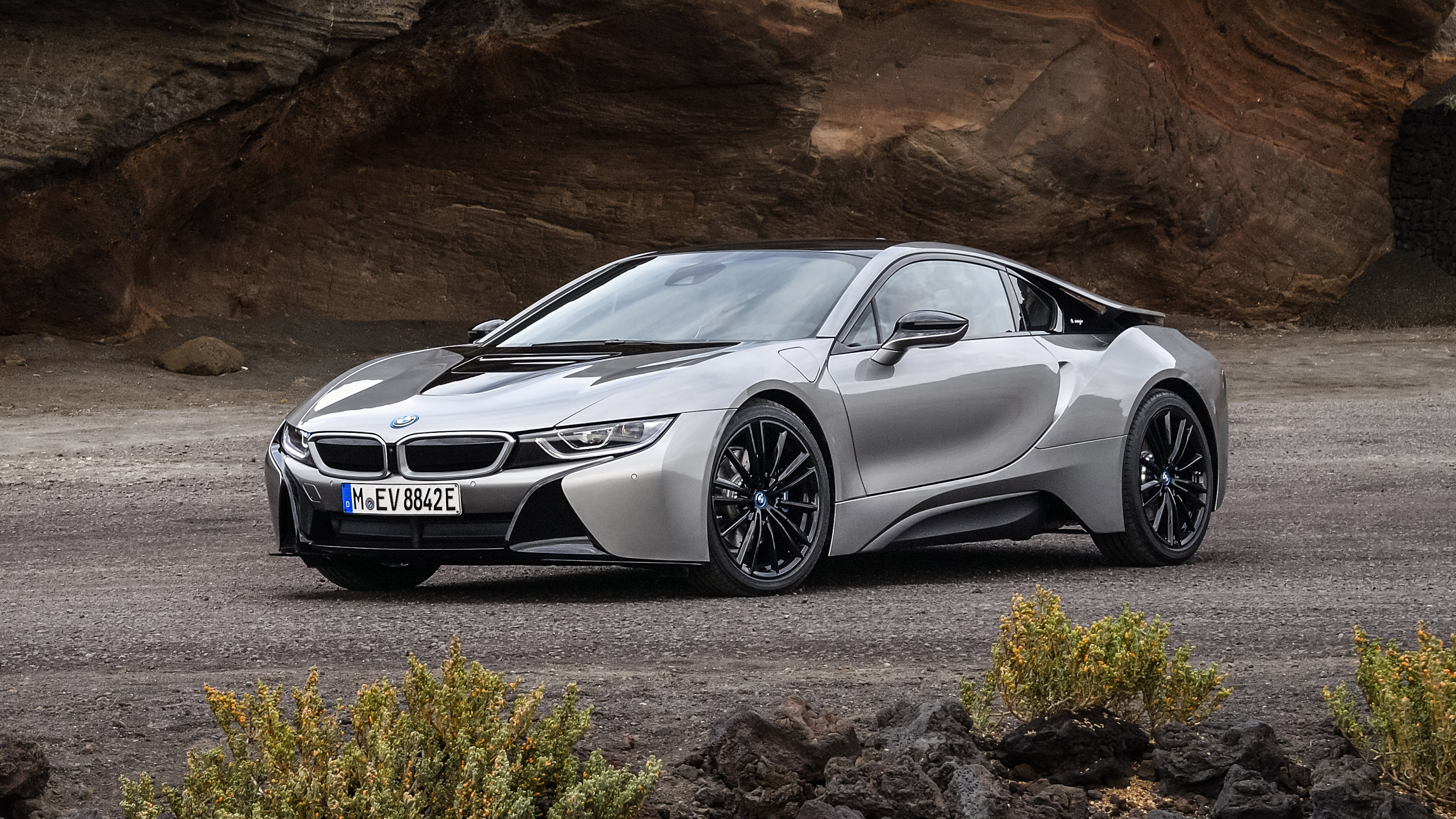 BMW i8 Review | Top Gear