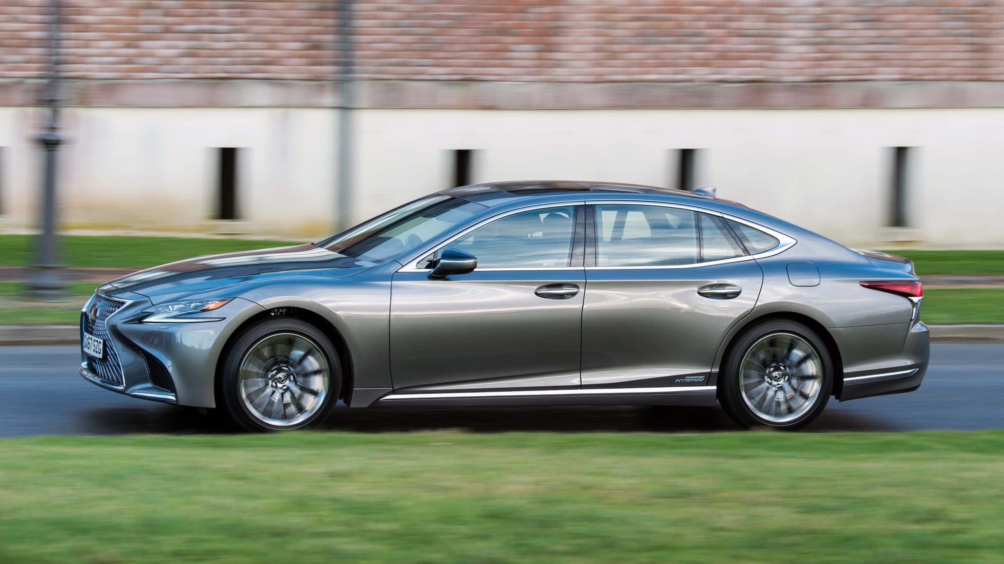 Lexus LS Review 2025 | Top Gear