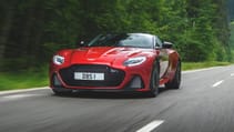 am_dbs_superleggera_hyper_red_026_28094.jpg