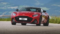 am_dbs_superleggera_hyper_red_047_28115.jpg
