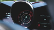 am_dbs_superleggera_hyper_red_066_28134.jpg