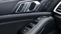 bmw_x5_30d_40i_104.jpg