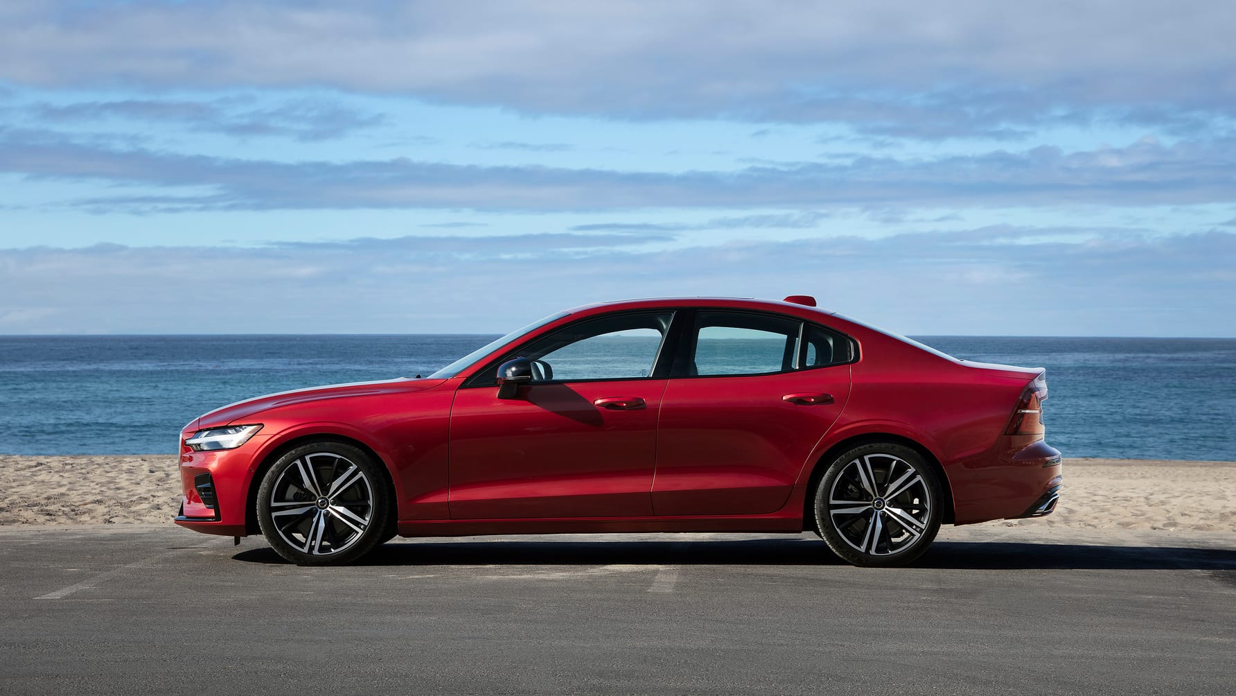 Volvo S60 Review 2025 | Top Gear