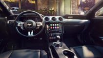 new-ford-mustang-interior_1.jpg