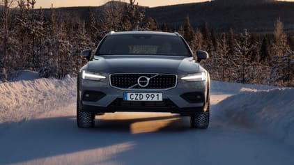 Volvo V60 Cross Country Review 2024 | Top Gear