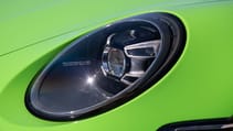 s19_1158_fine.jpg