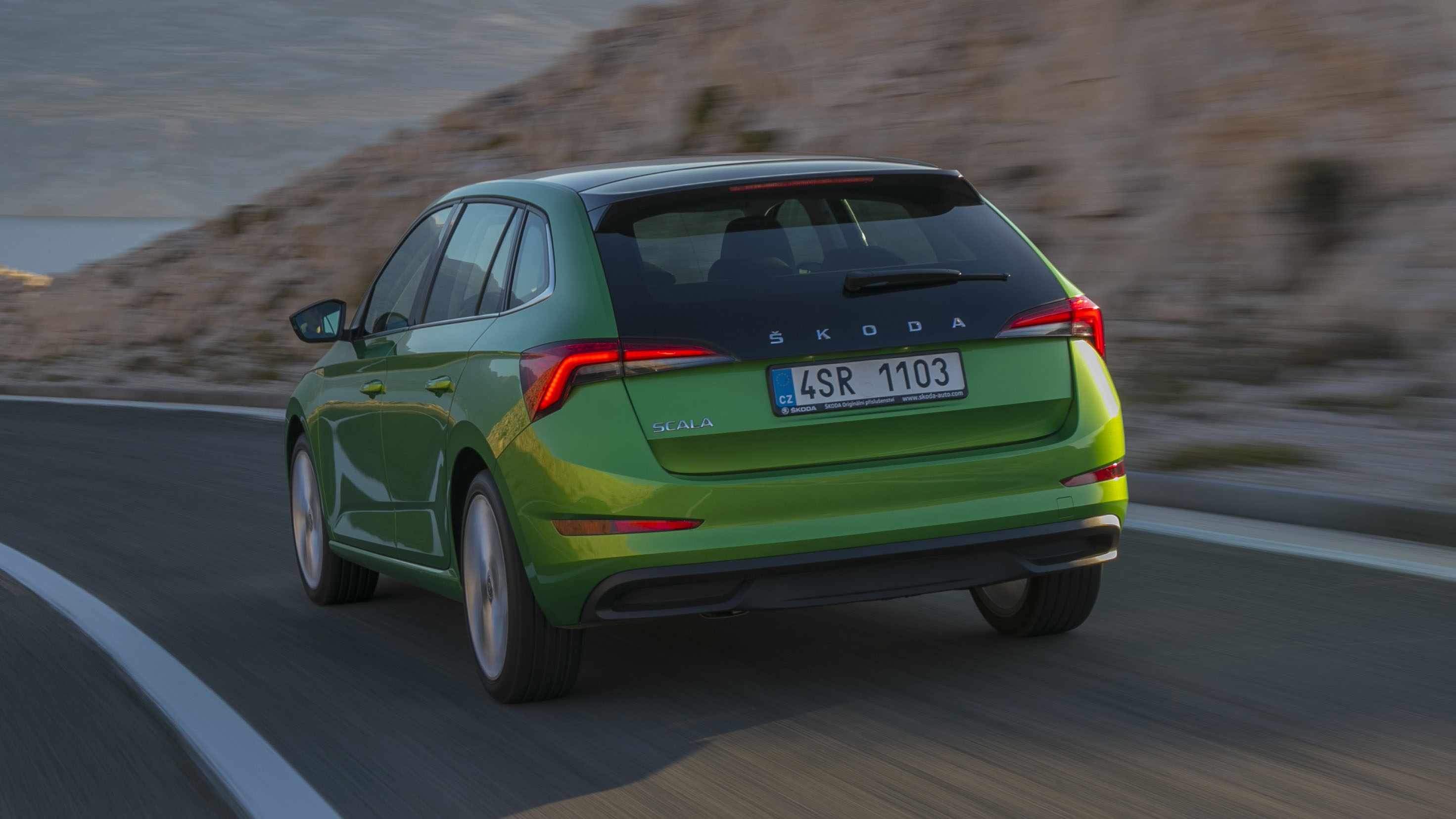 РќРѕРІС‹Р№ С…СЌС‚С‡Р±РµРє Skoda Scala