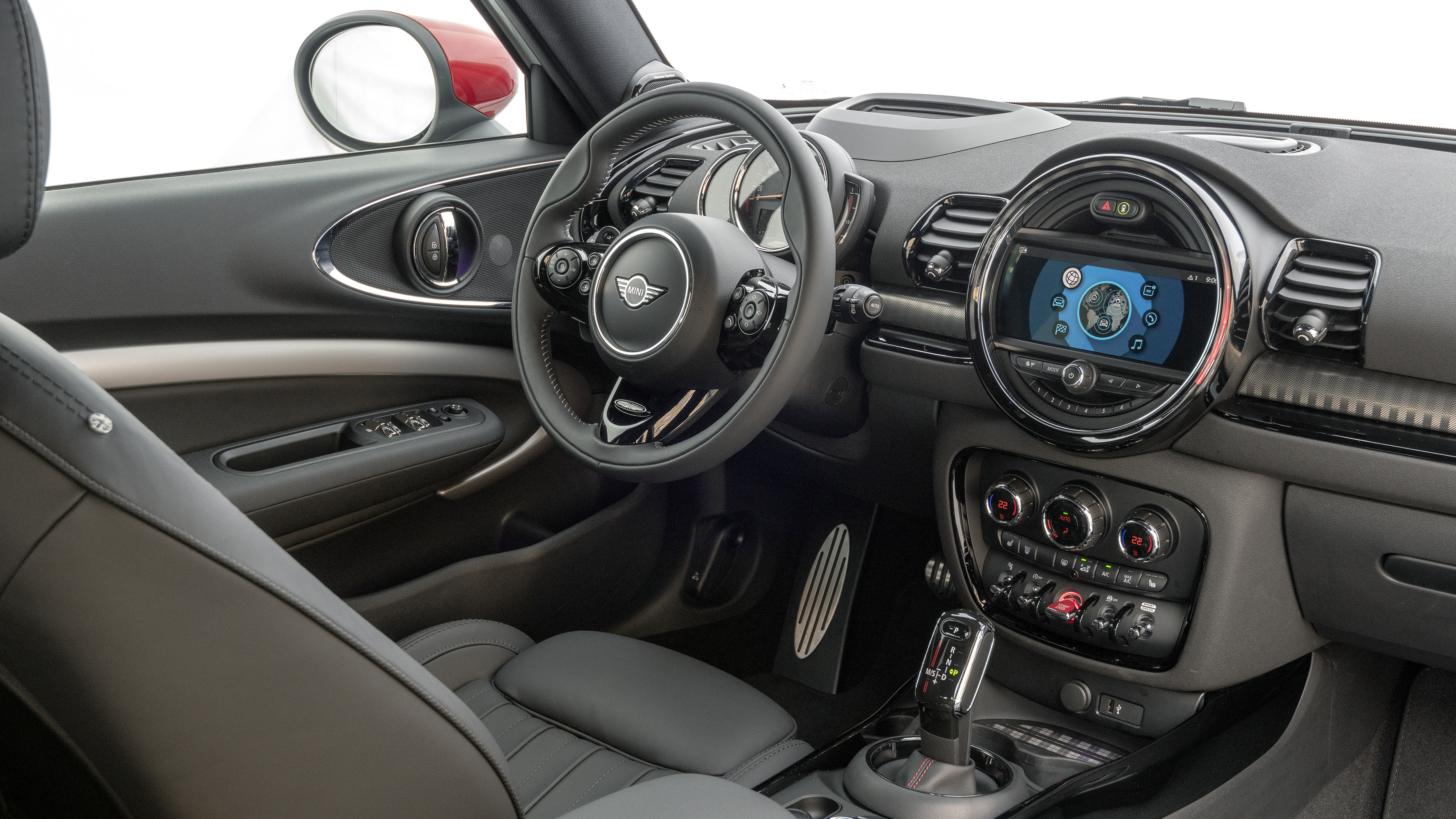 mini_john_cooper_works_clubman_0719_136.jpg