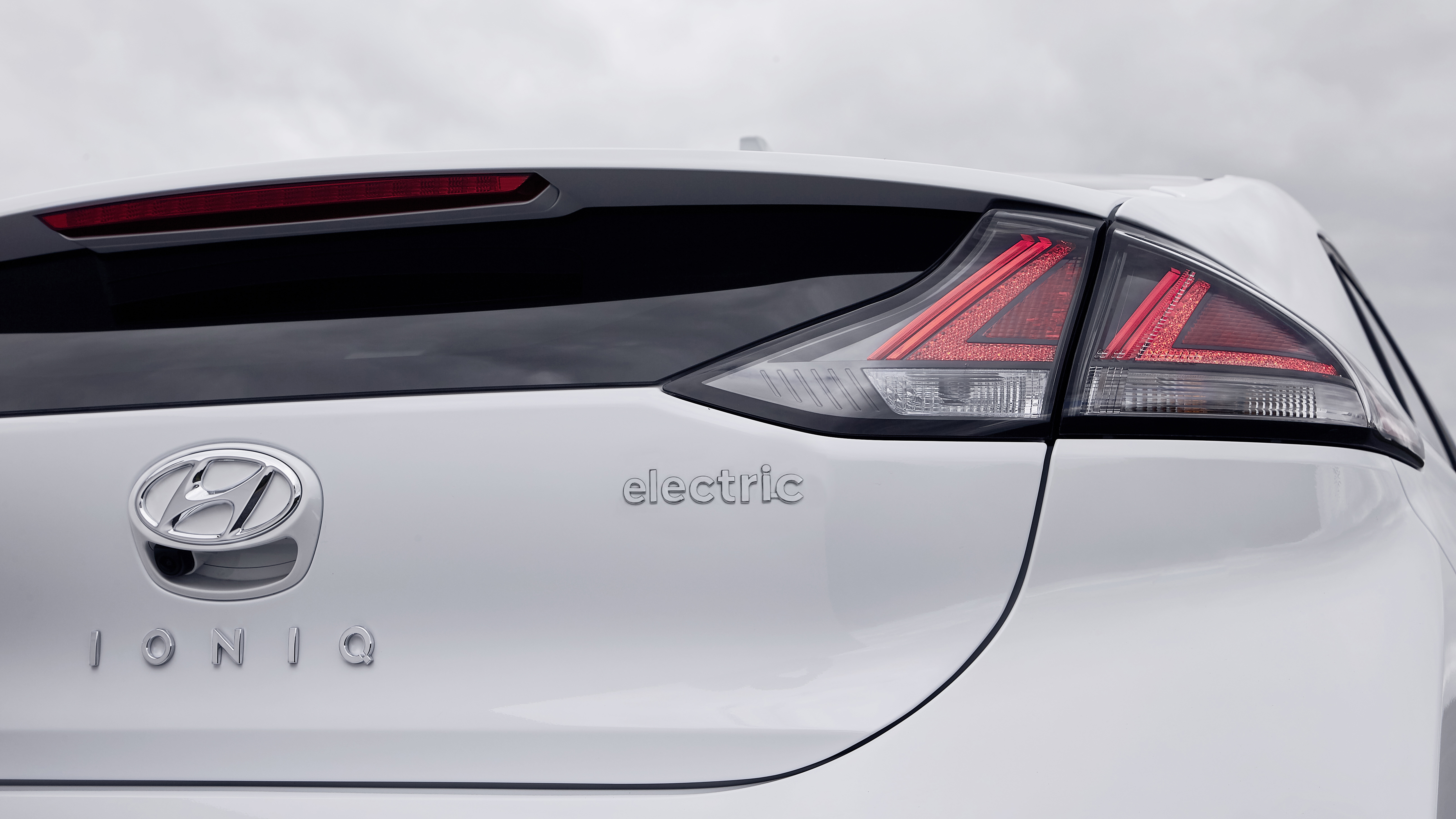 Hyundai Ioniq Electric Review 2022  Top Gear
