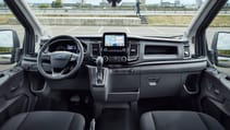 2018_ford_transit_15.jpg