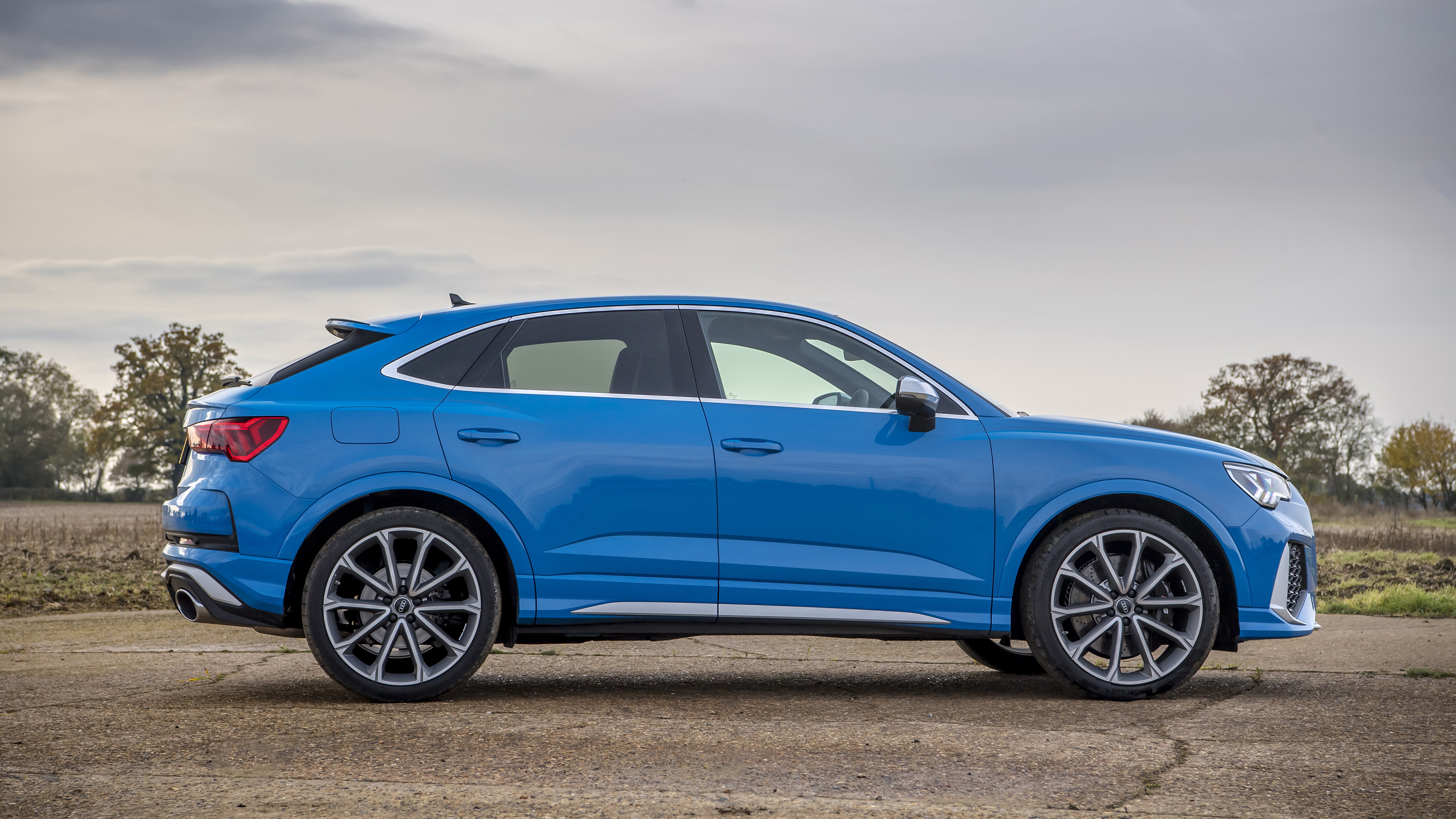 Audi q3 sportback. Audi RS q3 Sportback. Audi RS q3 Sportback 2019. Audi q3 Sportback II. Audi q3 Sportback Wheels.