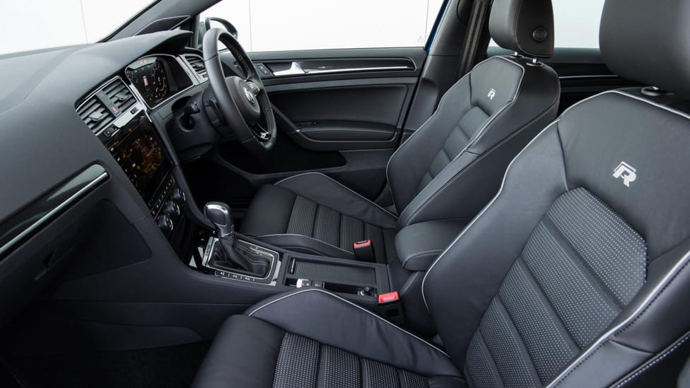Volkswagen Golf R Interior Layout & Technology | Top Gear