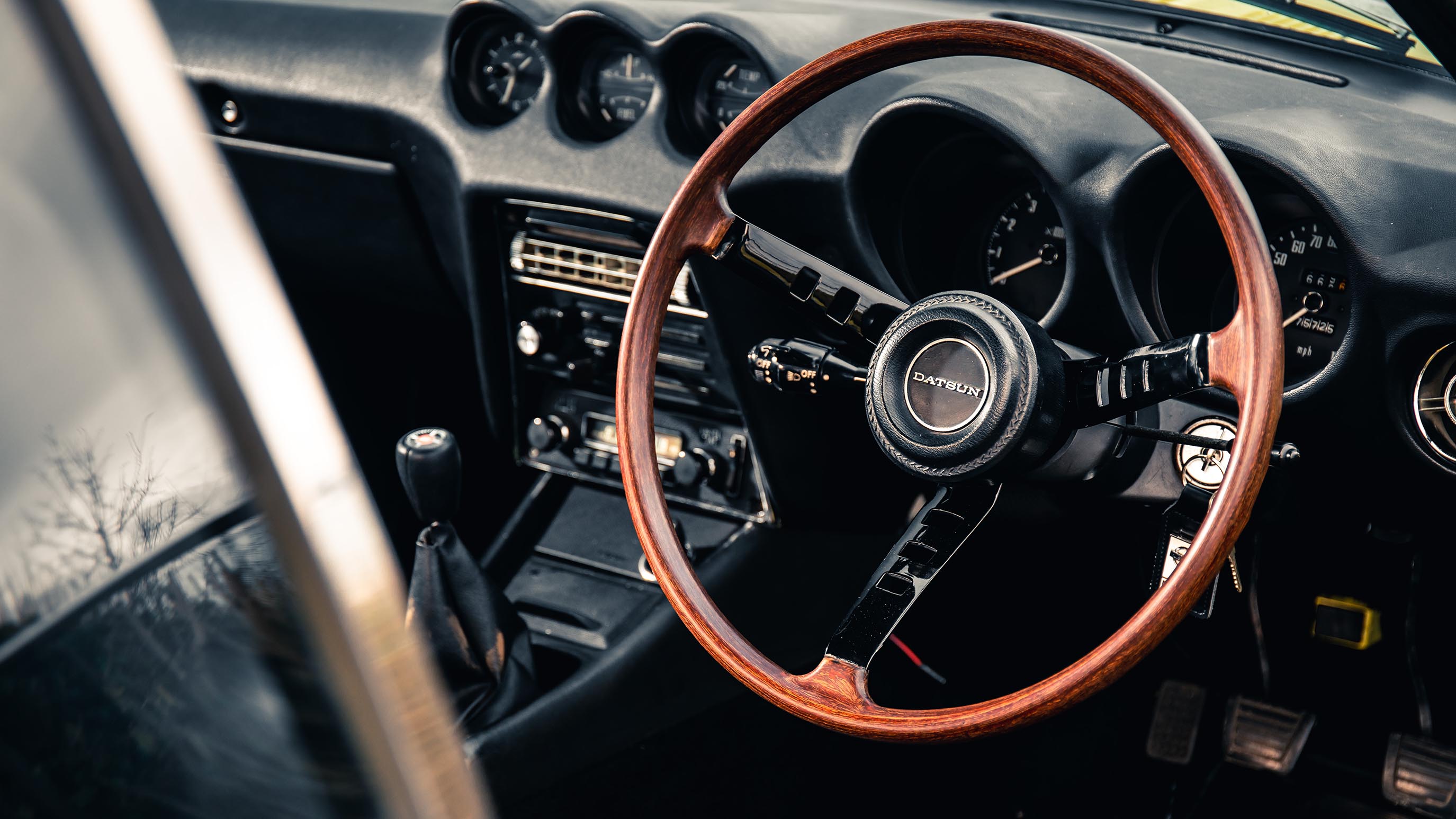 tg_-_datsun_240z_-_pre_electrification_-_075.jpg