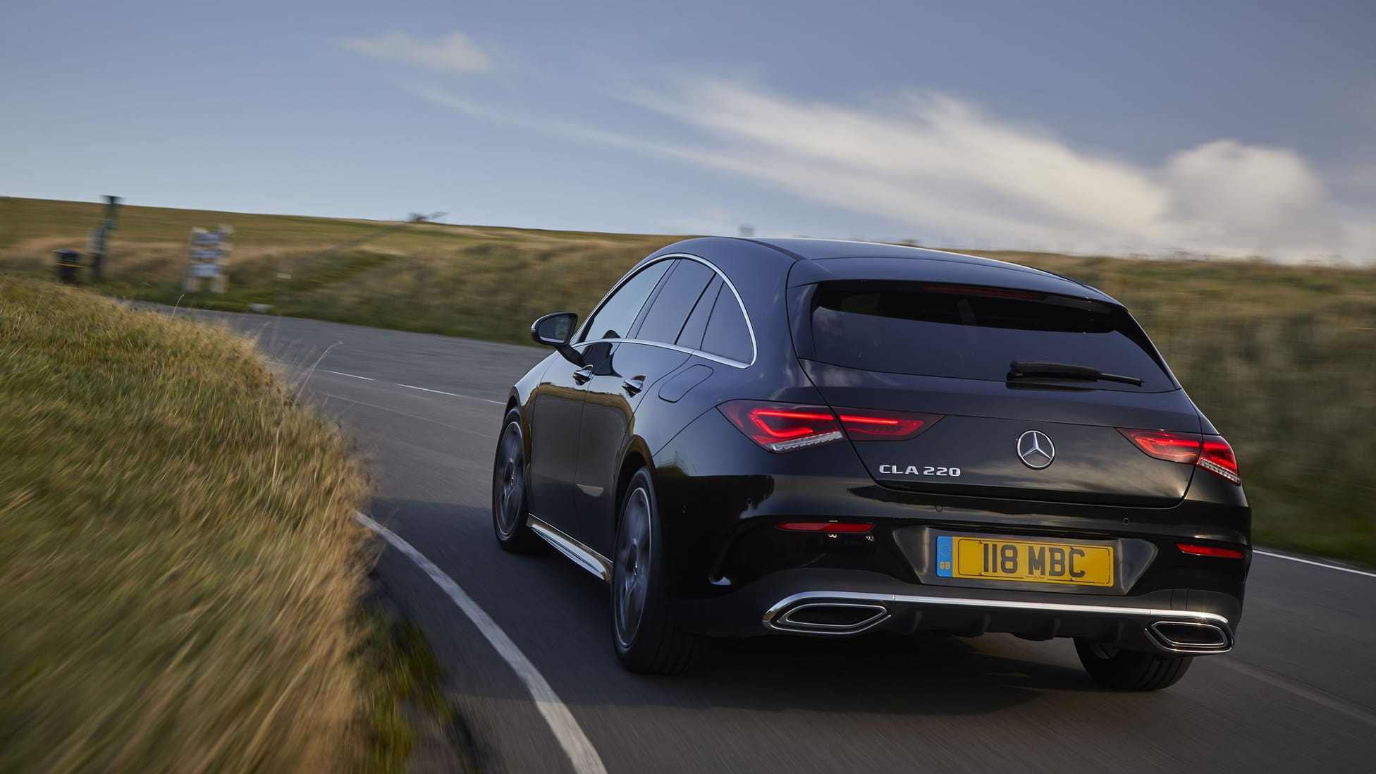 Mercedes-Benz CLA Shooting Brake Review 2023 | Top Gear