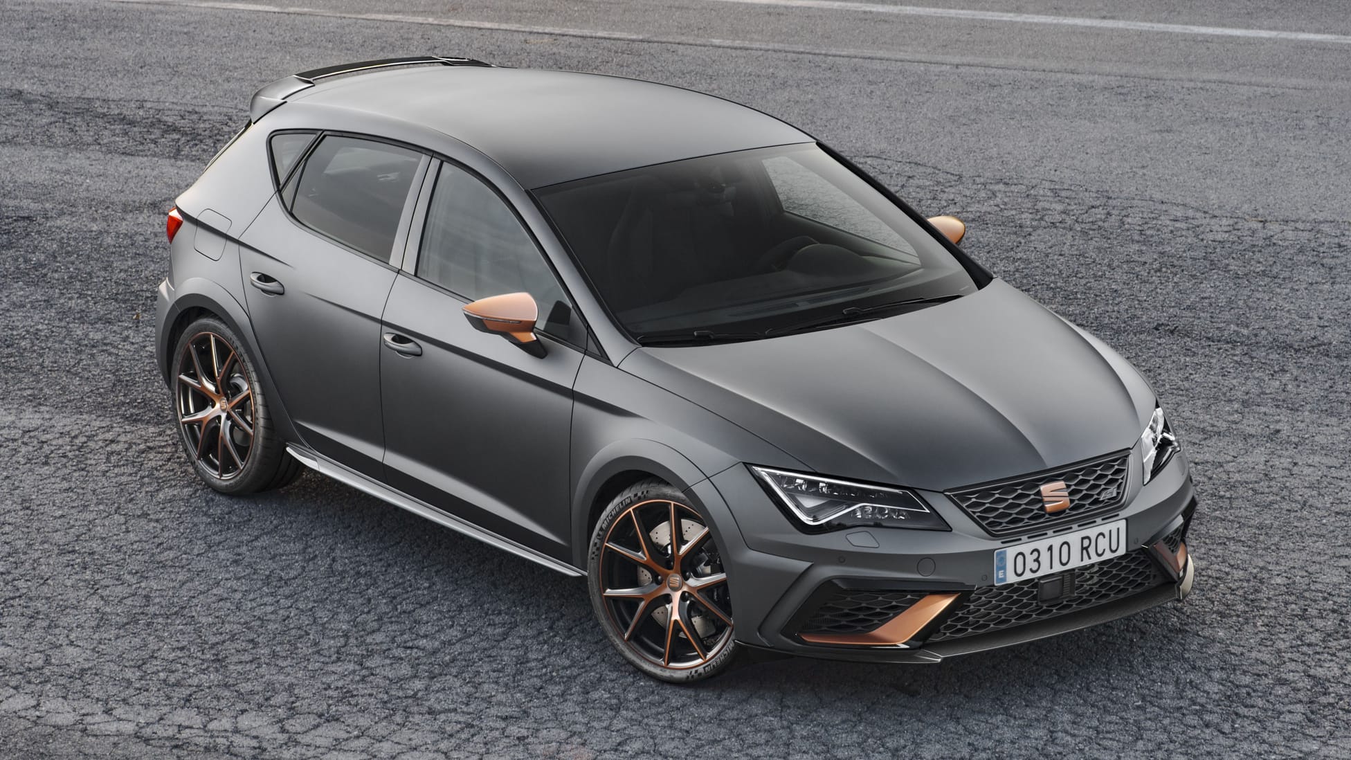 The Seat Leon Cupra Karavan Is Cheaper Than You Think - sjkha55